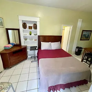 https://charismatic-suite-7.comcaribbean.com