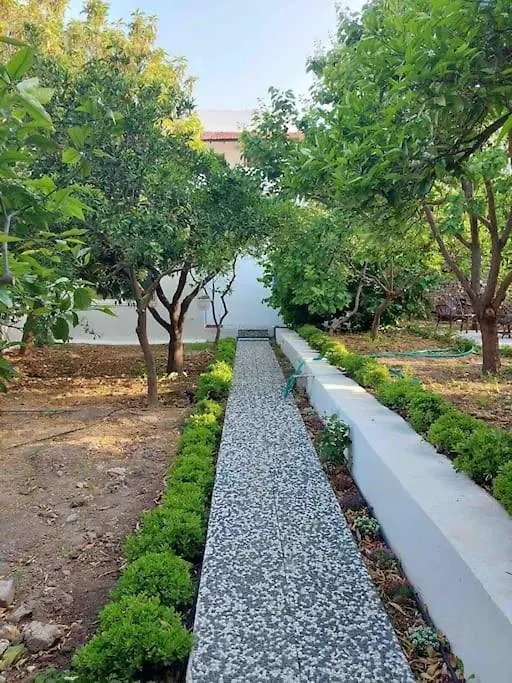 Mel'S Garden House In The Heart Of The City Bodrum Feriehus