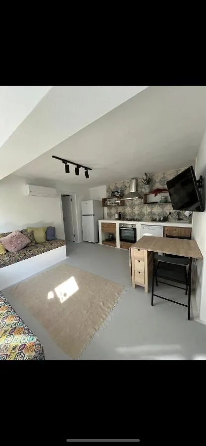 Mel'S Garden House In The Heart Of The City Bodrum Feriehus